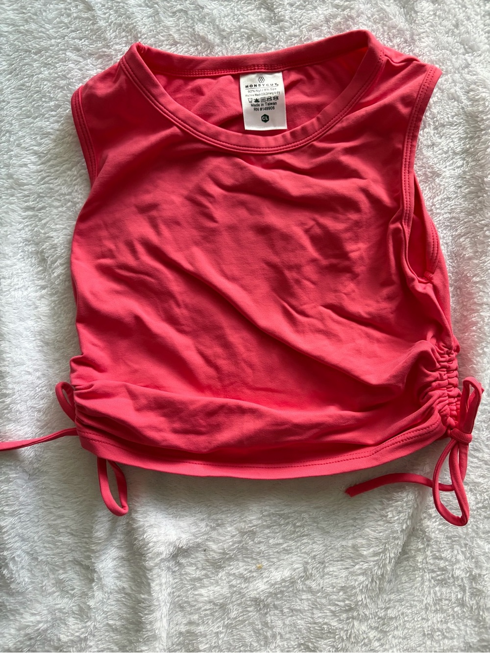 Honeycut Coral/Pink Ribbed Twist-Front Dance Top 💕
Size: CL (Child Large)